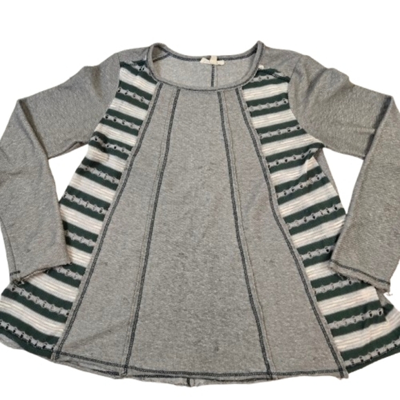 Hem & Thread Tops - Hem & Thread Knit Swing Top XL Gray and Green